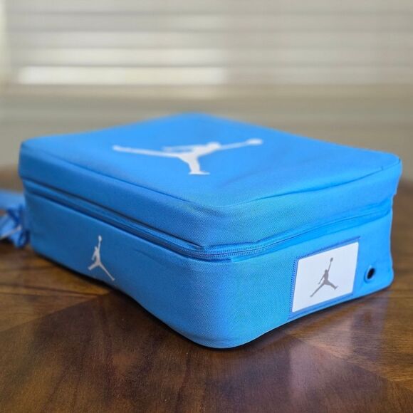 Nike Air Jordan UNC Shoe Bag Soft Case Universuty Blue Jumpman Zipper Closure LE - Picture 4 of 11